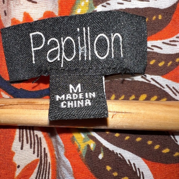 Papillon vibrant orange with lotus flowers sundress. Women’s size medium. - Picture 5 of 9